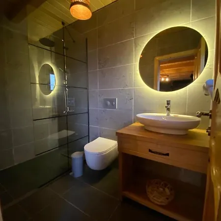 Lodge Delmare Ardesen
